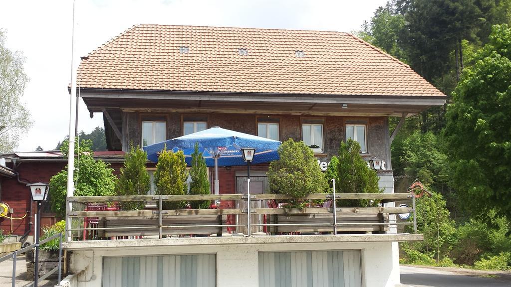 Gastwirtschaft Hornbach-Pinte Hotel Wasen Buitenkant foto